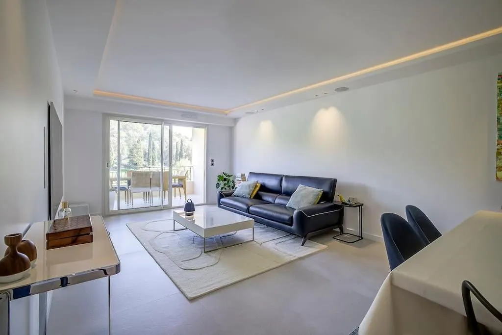 5 Stars Apartment With Golf And Pool In Valbonne France